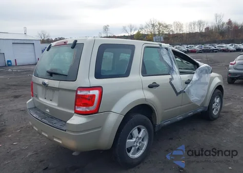 2010 Ford Escape Xls из США, поврежденный, VIN 1FMCU9C7XAKB40430